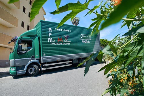Apm-traslochi-traslocare-camion